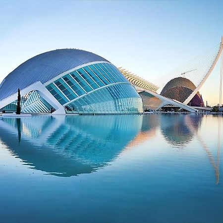 Versus Apartments Near City Of Arts Valencia Buitenkant foto